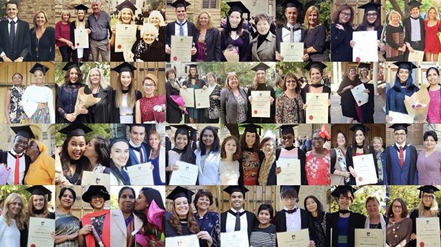 爱丁堡大学毕业证照片