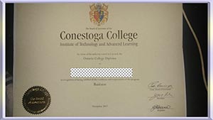 Conestoga-College-diploma-康尼斯托加学院毕业照