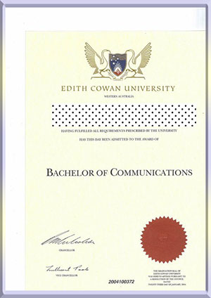 Edith-Cowan-University-diploma-埃迪斯科文大学毕业照