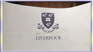 University-of-Liverpool,-diploma-利物浦大学毕业照