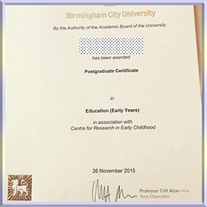 city-University-Birmingham-diploma-伯明翰城市大学毕业照