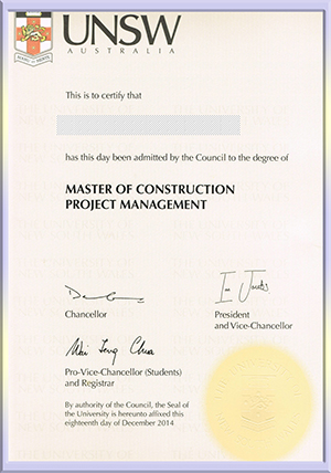 new-South-Wales-University-diploma-新南威尔士大学毕业照